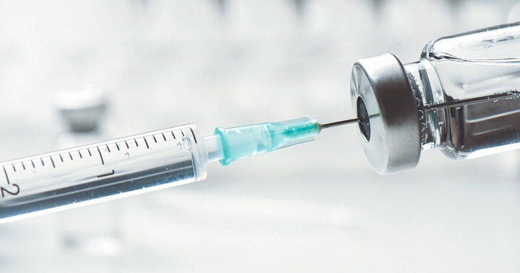 Guide to Vaccine Monitoring | Vaccine Temperature | Logger | Vial | Needle Inserting